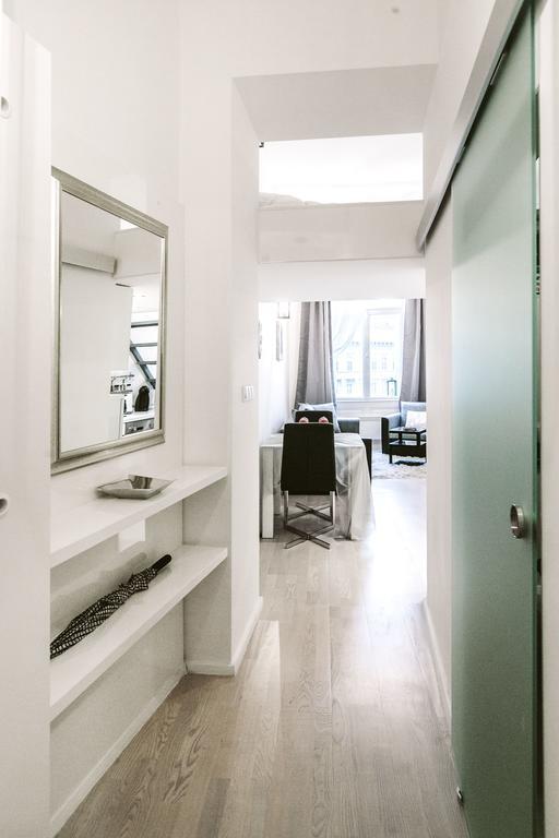 First At Andrassy Apartamento *